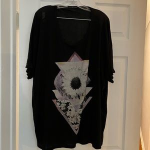 Short sleeve oversized t-shirt